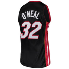 Load image into Gallery viewer, 32-Shaquille O'Neal Miami Heat  2005-06 Hardwood Classics  - Black