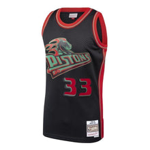 Load image into Gallery viewer, 33-Grant Hill Detroit Pistons Hardwood Classics Christmas Swingan Collection Jersey – Black